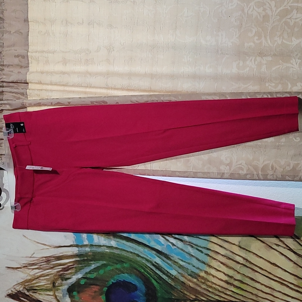 Slim leg pant